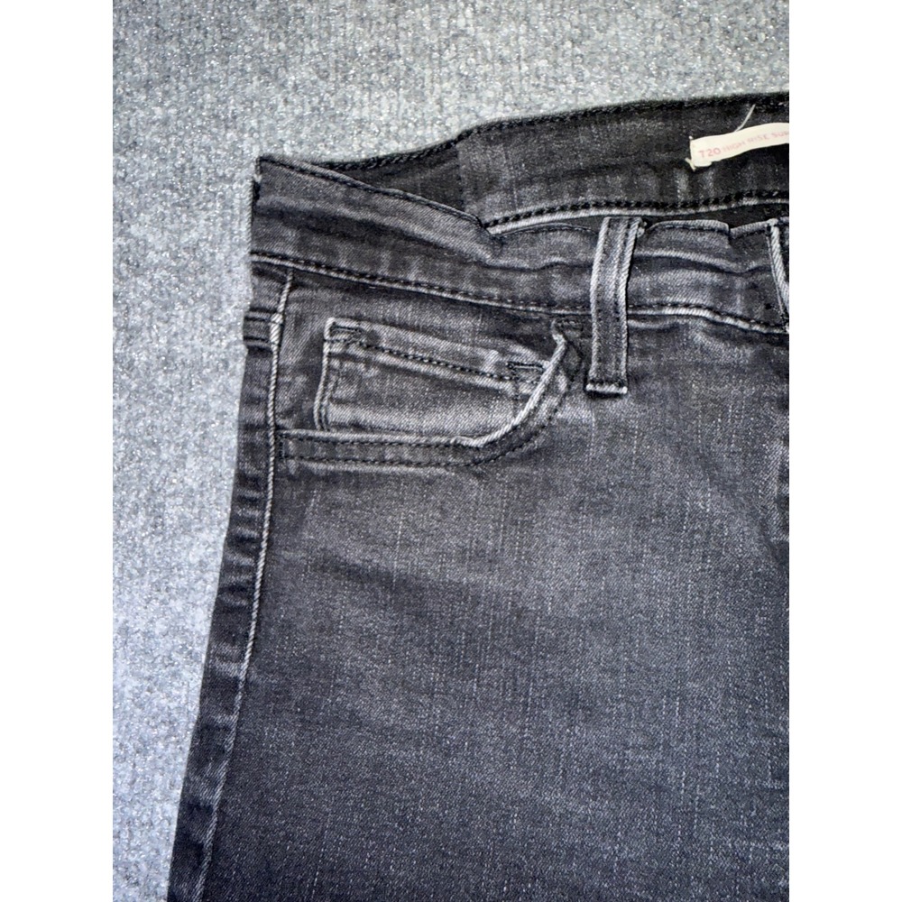 Levis 720 High Rise Super Skinny Jeans Faded Black Denim Womens 29 x 27 - Picture 3 of 13